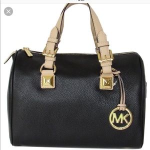 Micheal Kors Grayson Medium satchel